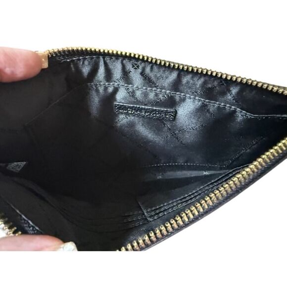 Michael Kors Large Pebble Leather Zip Wristlet Clutch Black Gold - Picture 3 of 3